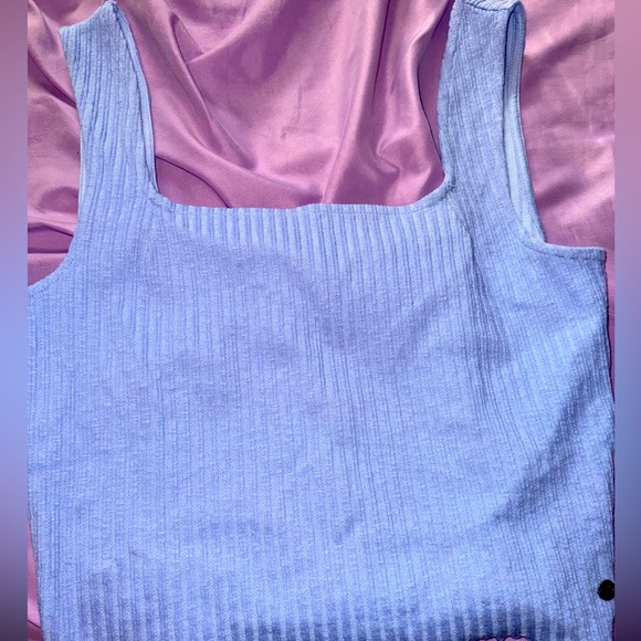 Roxy Ribbed Cropped Tank Top - Picture 1 of 3